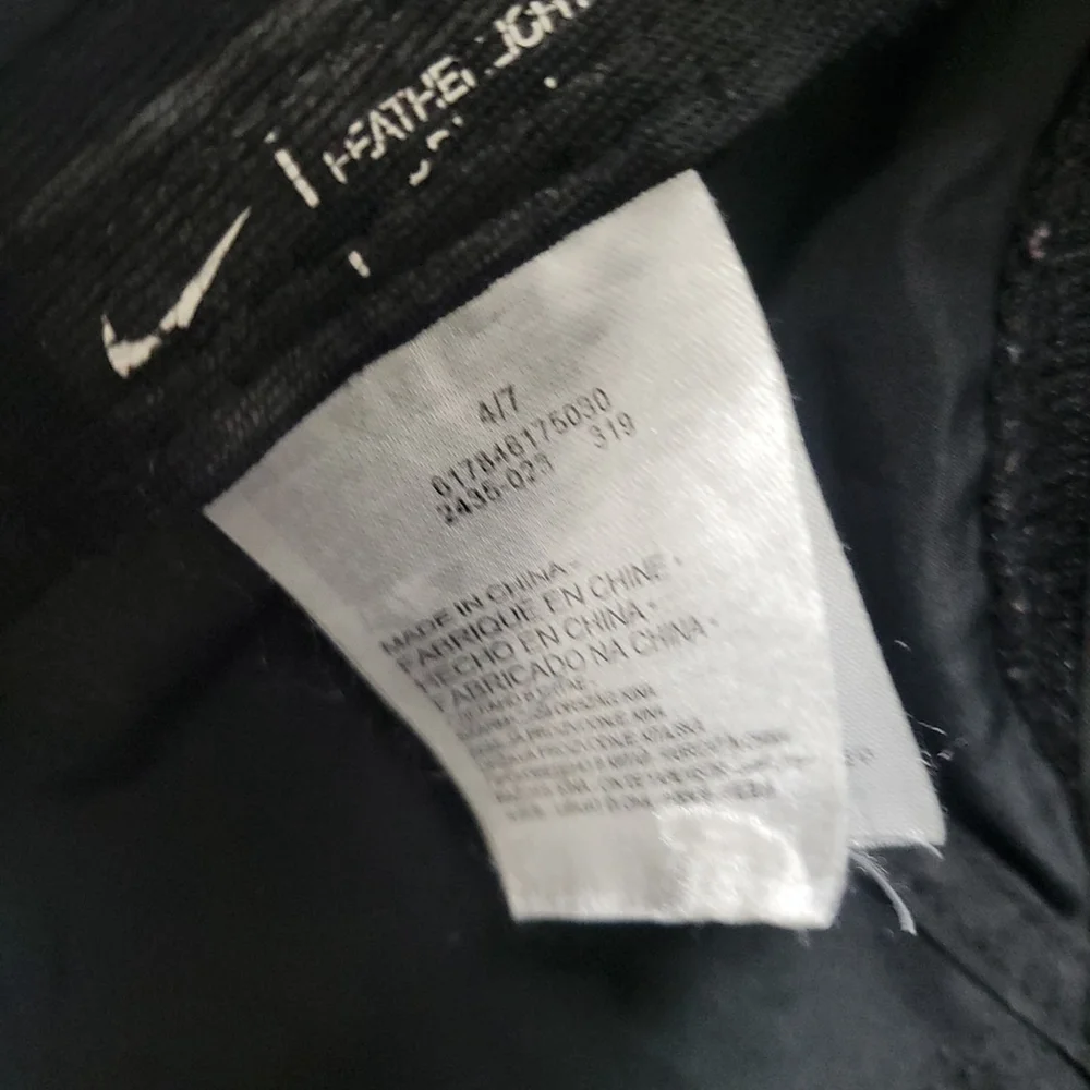 Nike FeatherLight Dri-Fit Hat Cap Black Unisex Toddler Tennis Excellent Cond.